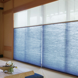 ニチベイプリーツスクリーン：M5172、採光調整